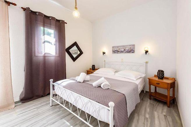 Astoria Paros Apartment เนาซา ภายนอก รูปภาพ