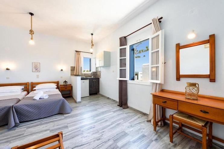 Astoria Paros Apartment เนาซา ภายนอก รูปภาพ