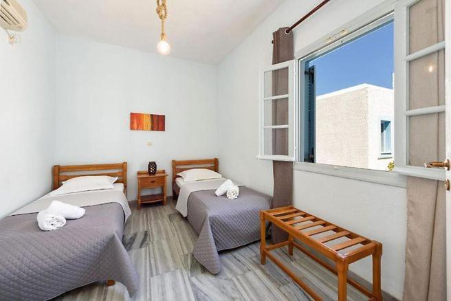 Astoria Paros Apartment เนาซา ภายนอก รูปภาพ