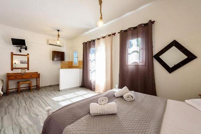Astoria Paros Apartment เนาซา ภายนอก รูปภาพ