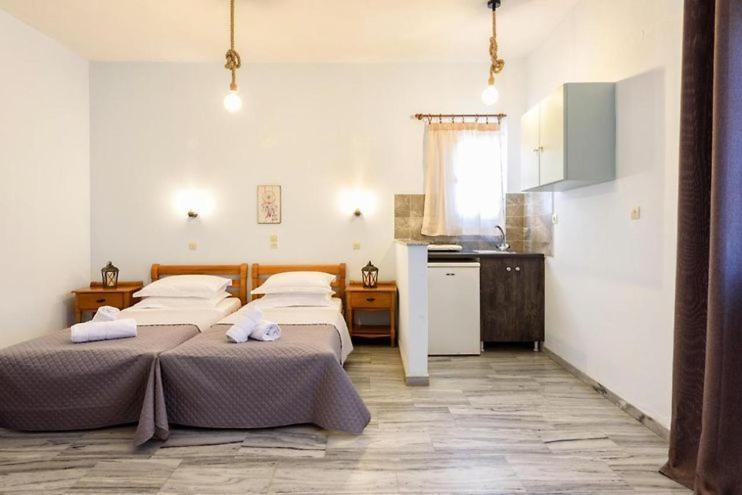 Astoria Paros Apartment เนาซา ภายนอก รูปภาพ